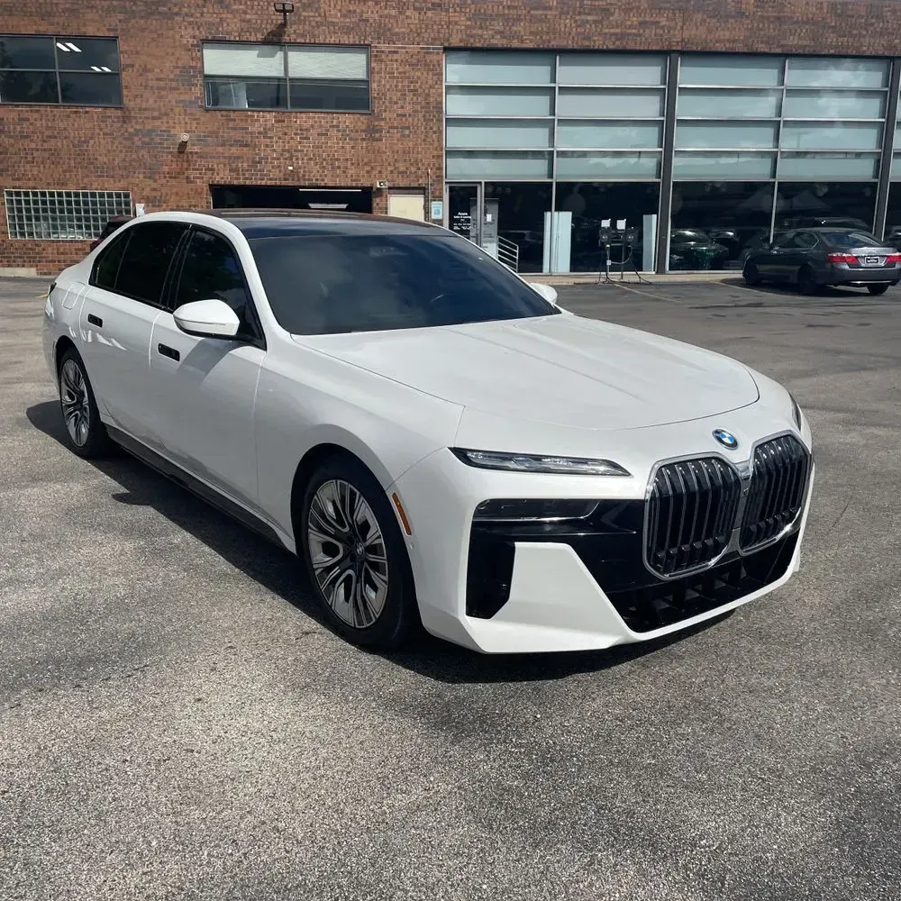 2024 BMW 7-Series 750e xDrive