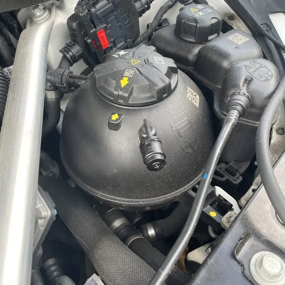 2024 BMW 7-Series 750e xDrive