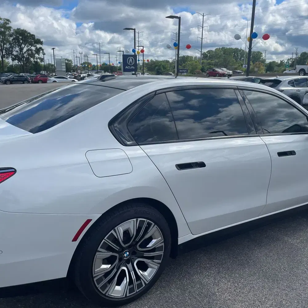 2024 BMW 7-Series 750e xDrive