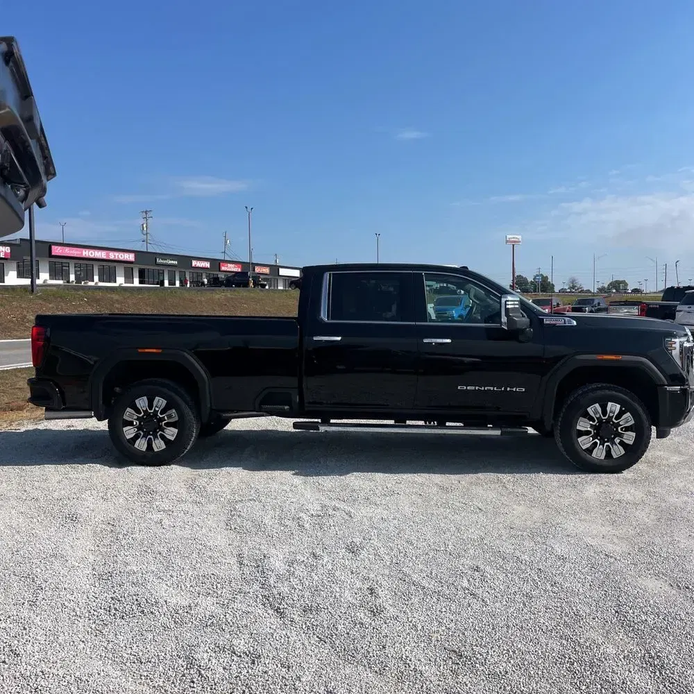 2024 GMC Sierra 3500HD Denali