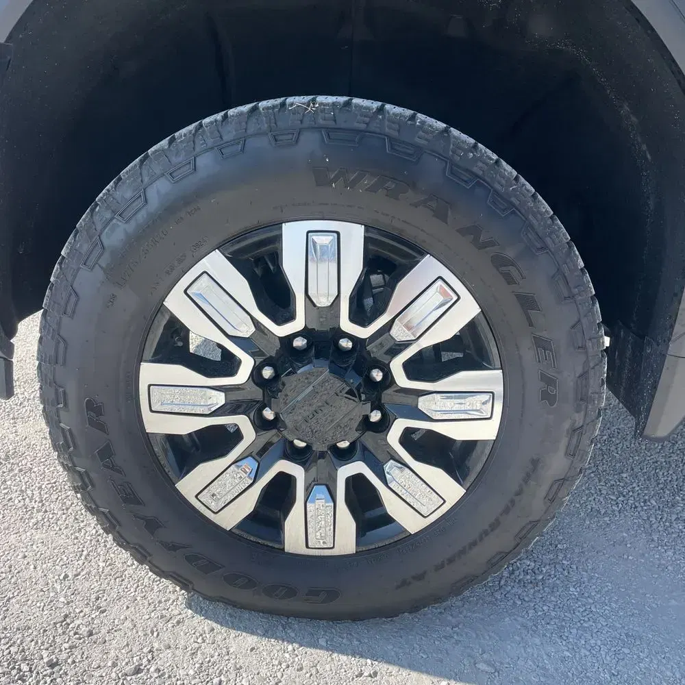 2024 GMC Sierra 3500HD Denali