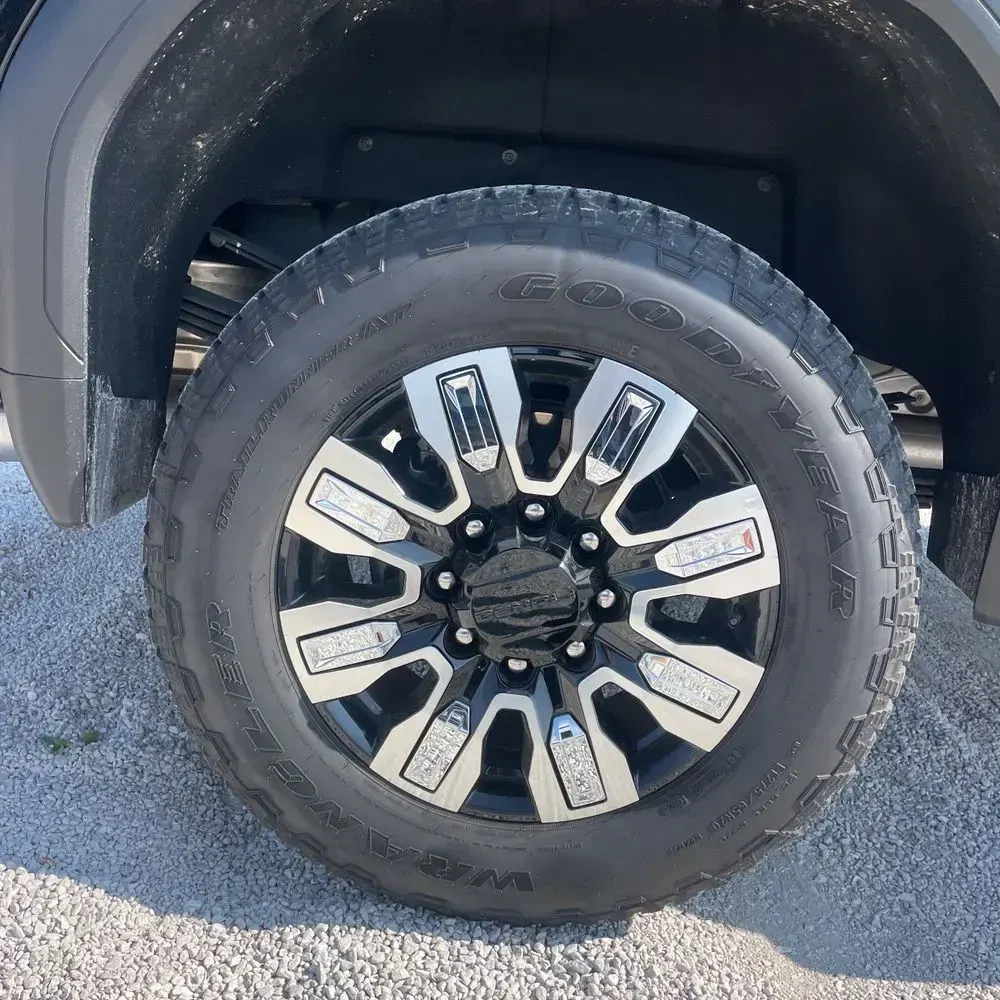 2024 GMC Sierra 3500HD Denali