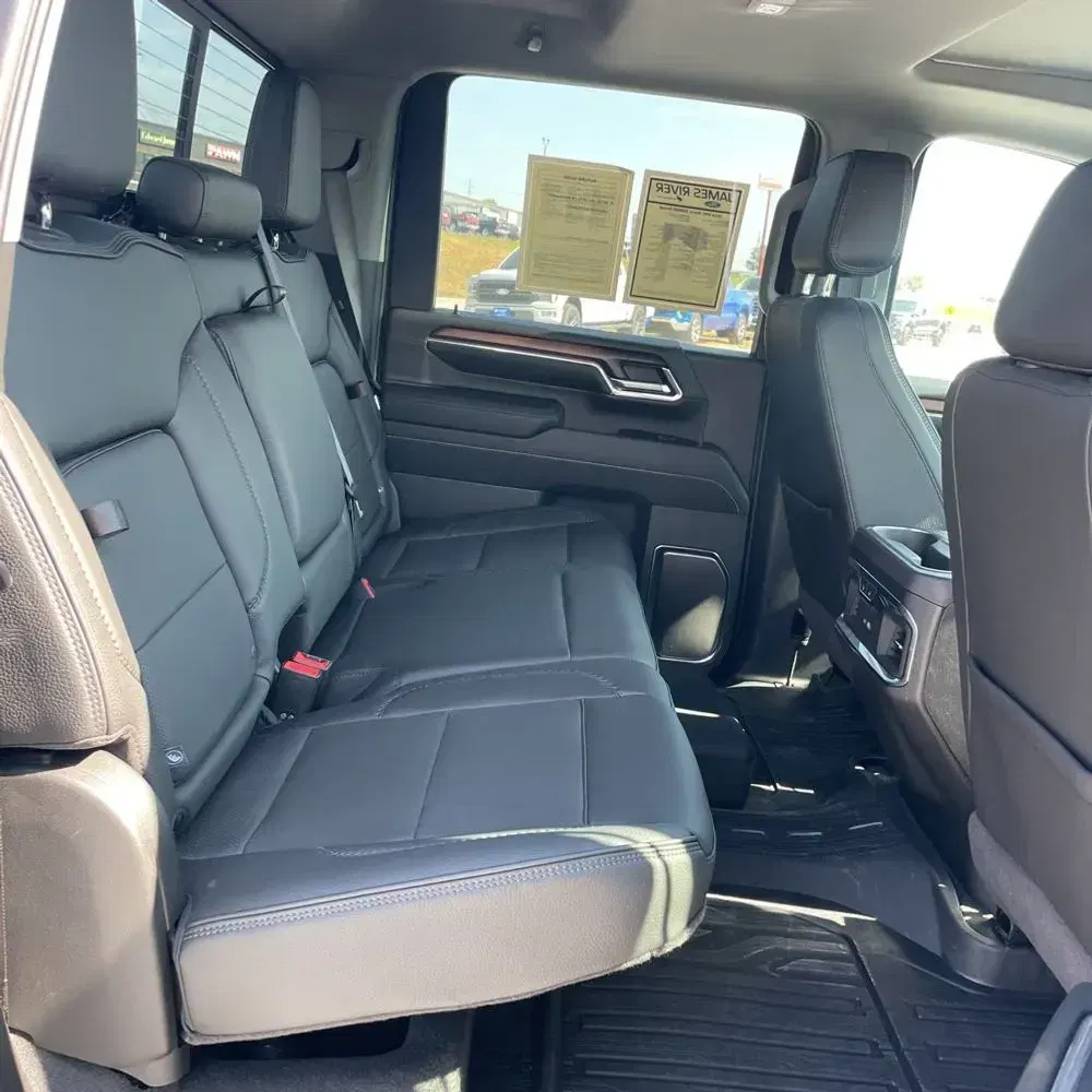 2024 GMC Sierra 3500HD Denali