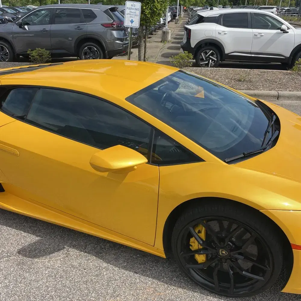 2016 Lamborghini Huracan Base
