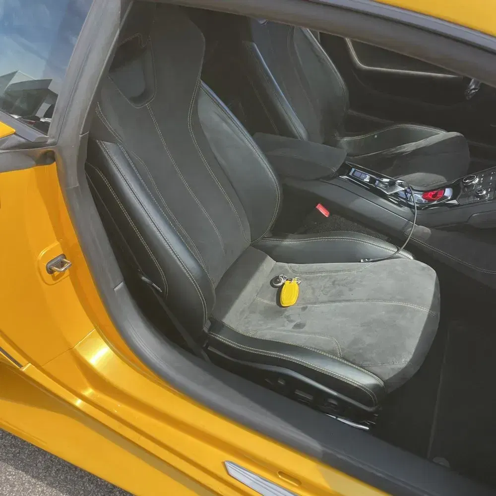 2016 Lamborghini Huracan Base