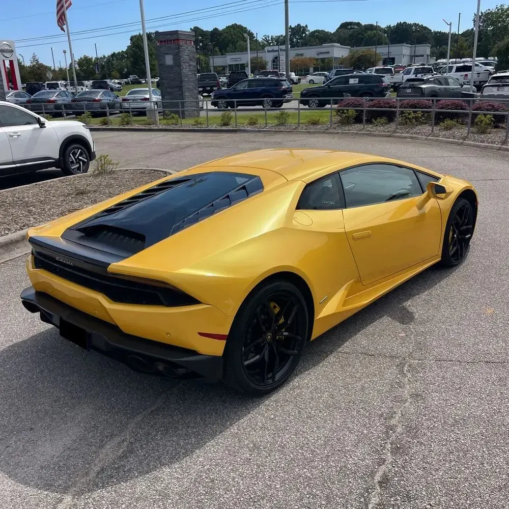 2016 Lamborghini Huracan Base