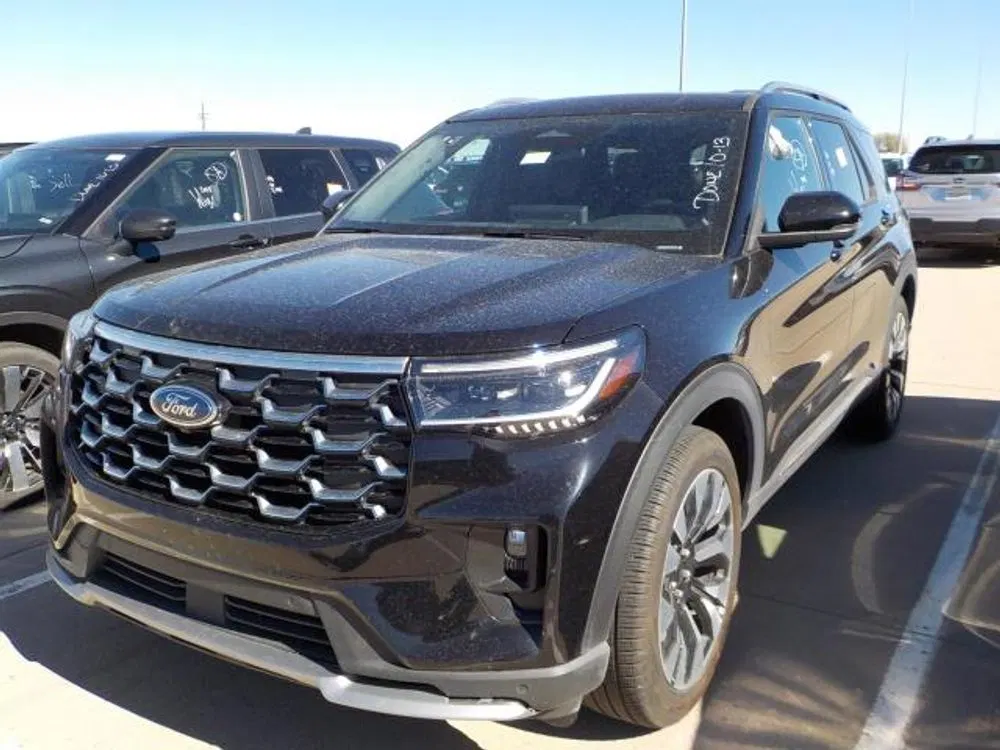 2025 Ford Explorer Platinum
