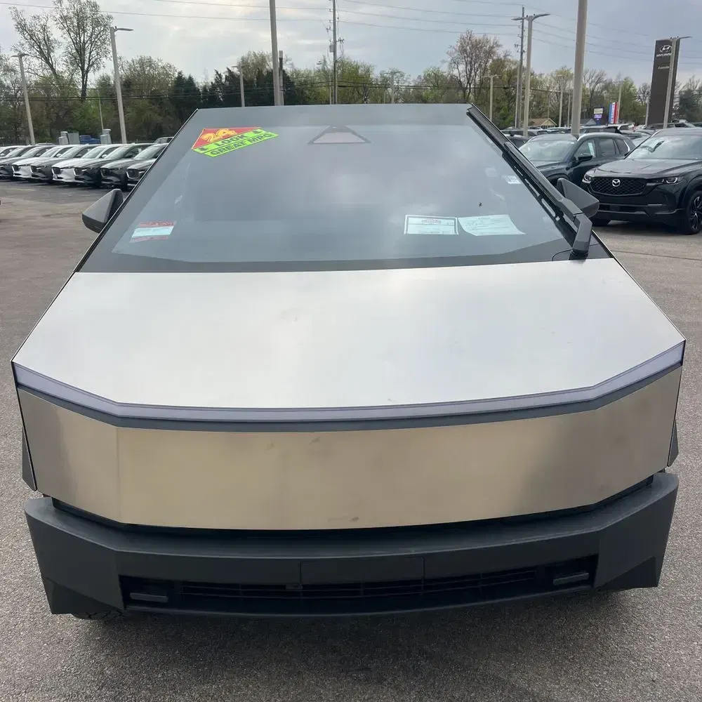 2024 Tesla Cybertruck Base