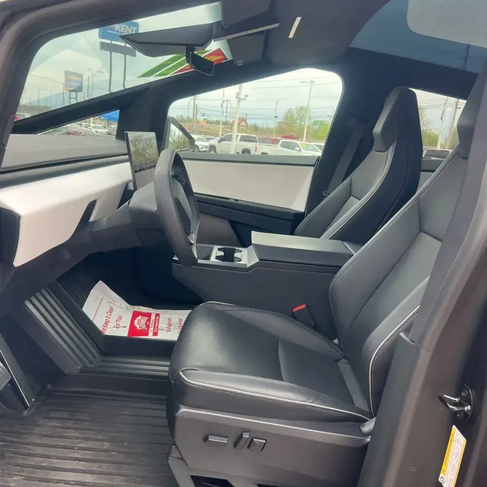 2024 Tesla Cybertruck Base