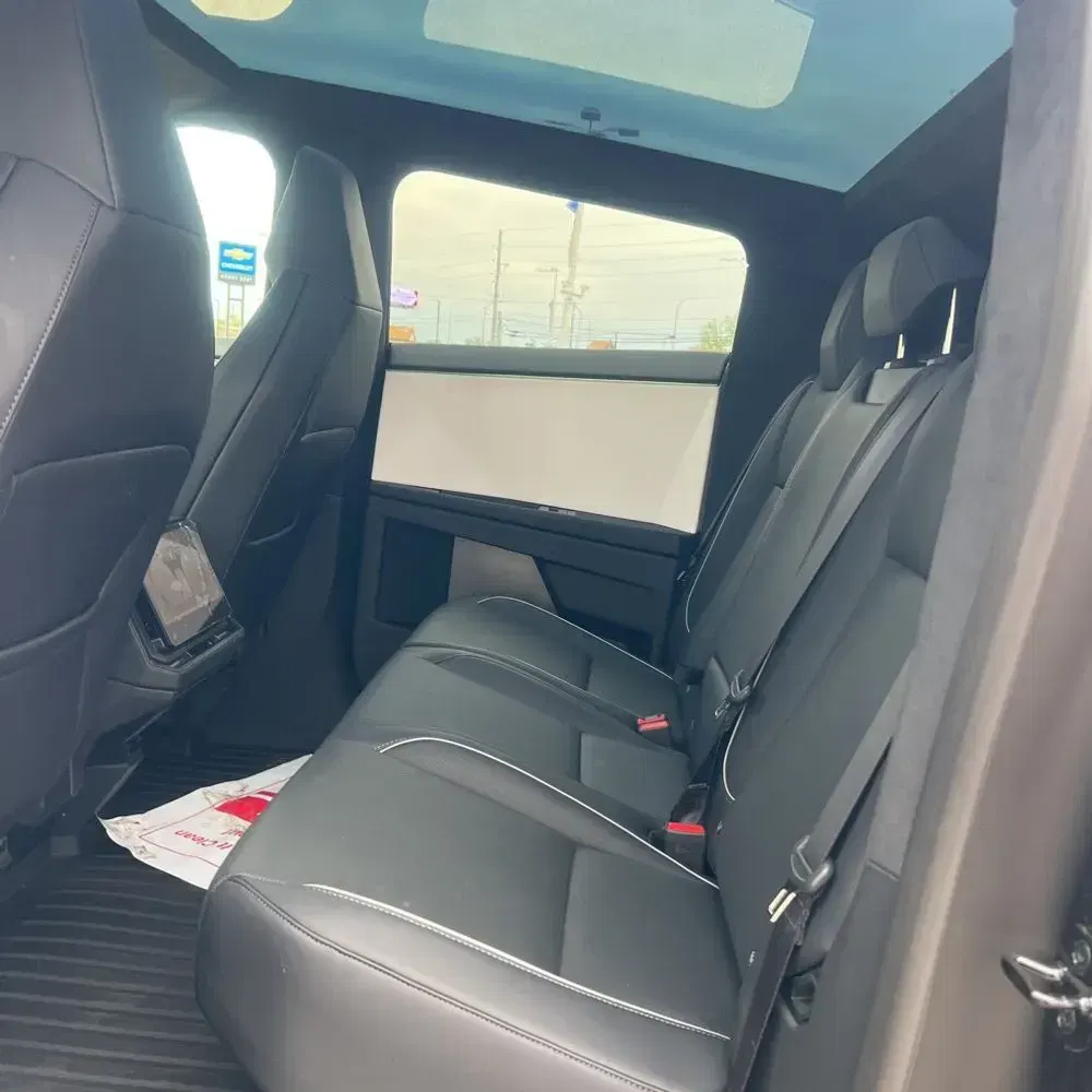 2024 Tesla Cybertruck Base