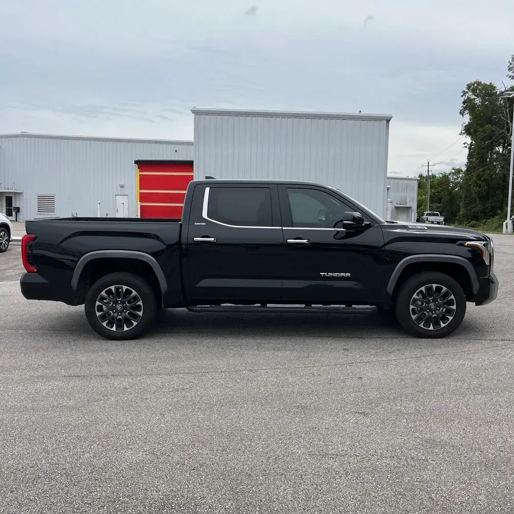2025 Toyota Tundra Limited HV
