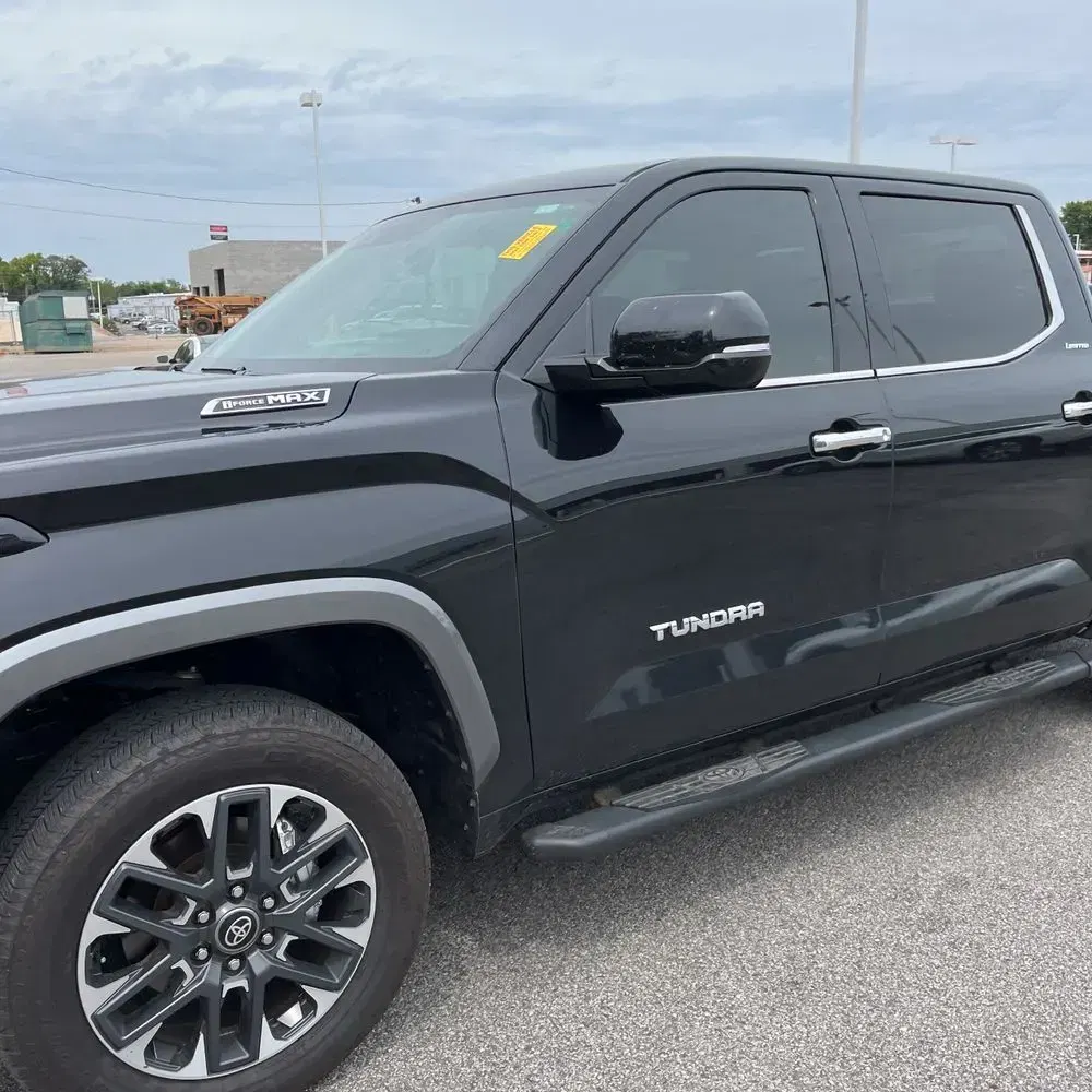 2025 Toyota Tundra Limited HV
