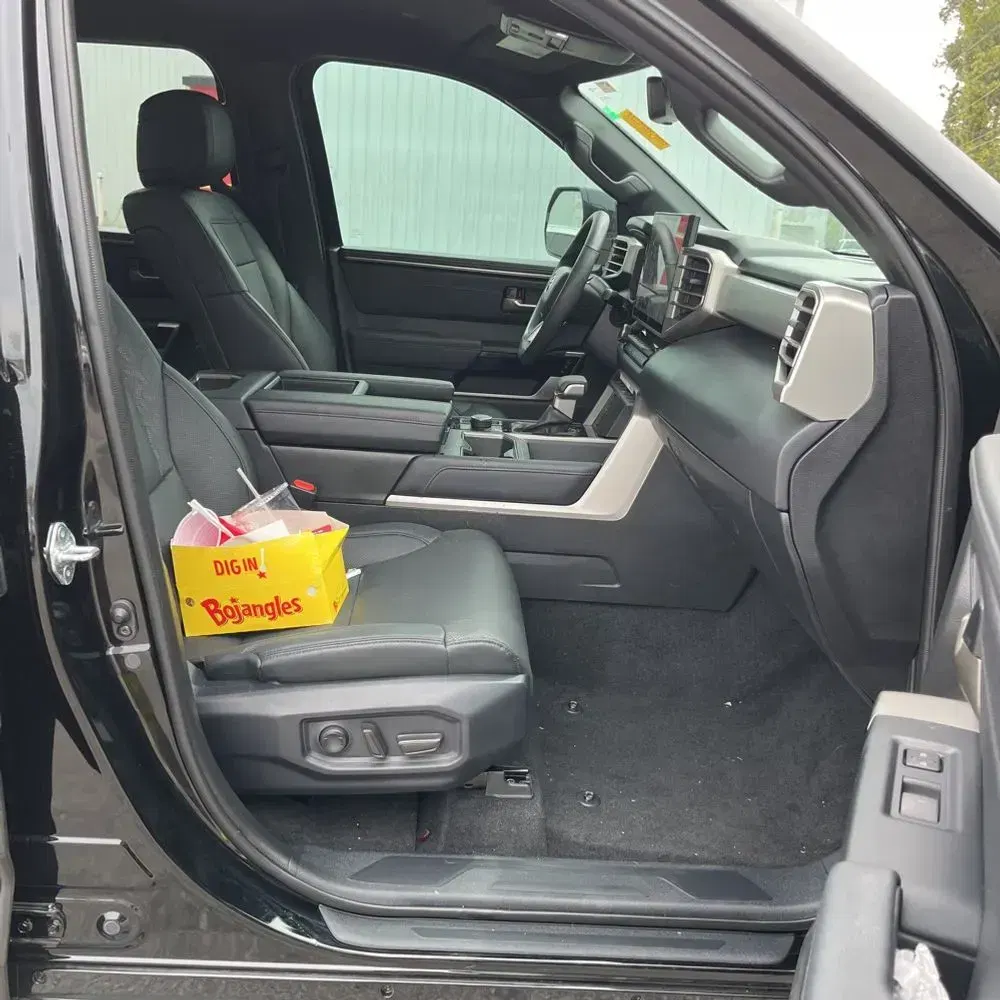 2025 Toyota Tundra Limited HV