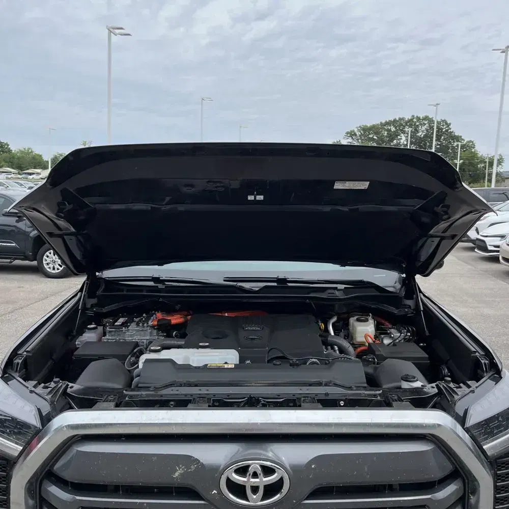 2025 Toyota Tundra Limited HV