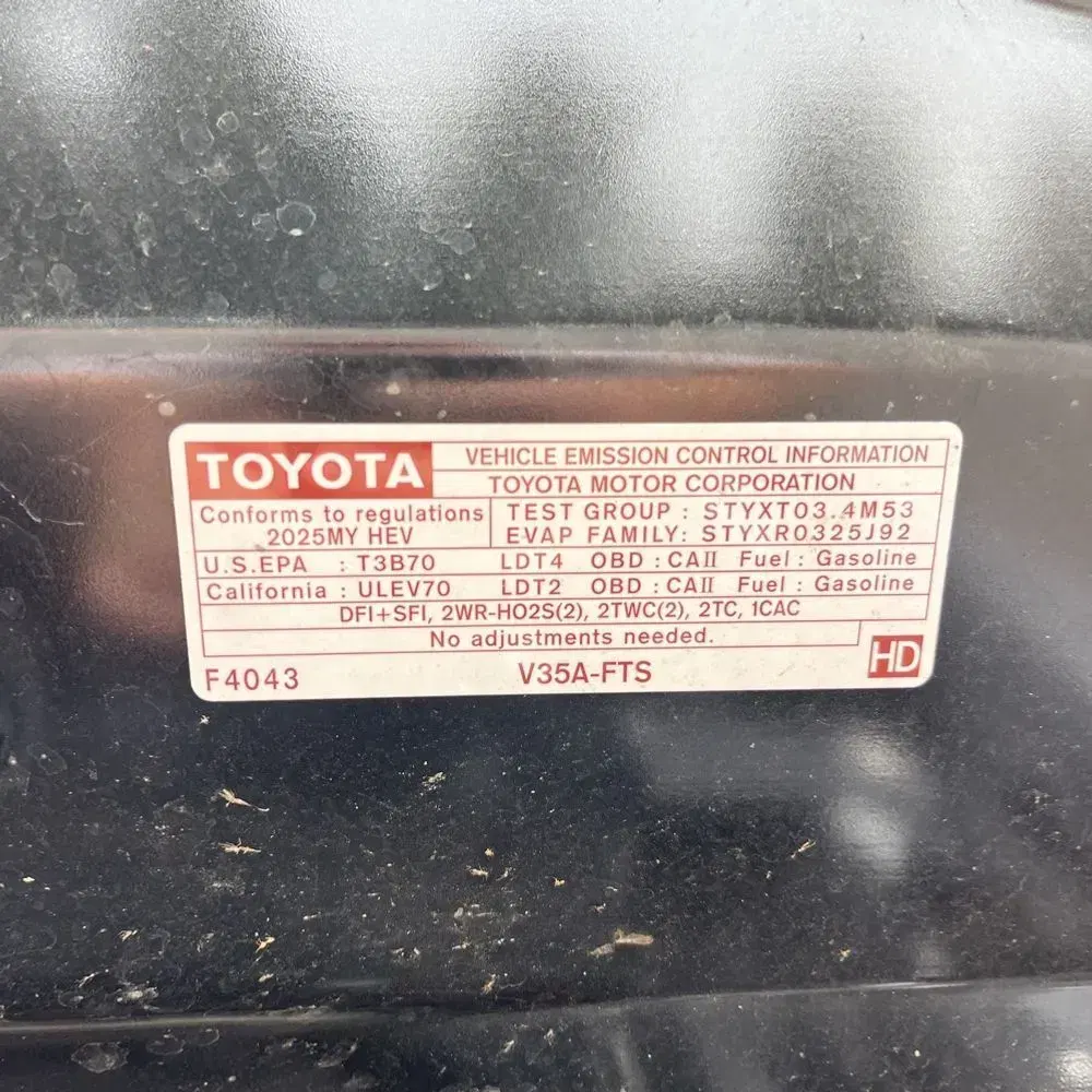 2025 Toyota Tundra Limited HV