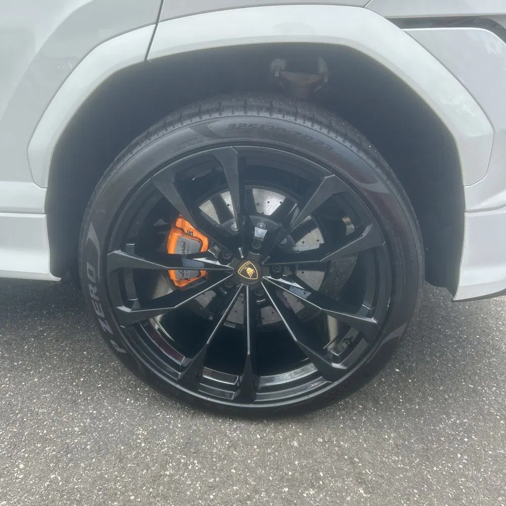 2023 Lamborghini Urus S