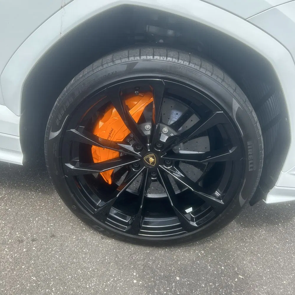 2023 Lamborghini Urus S