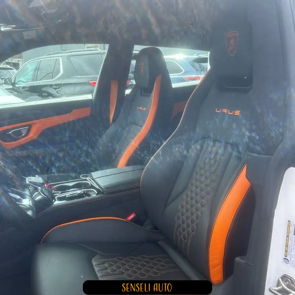 2023 Lamborghini Urus S