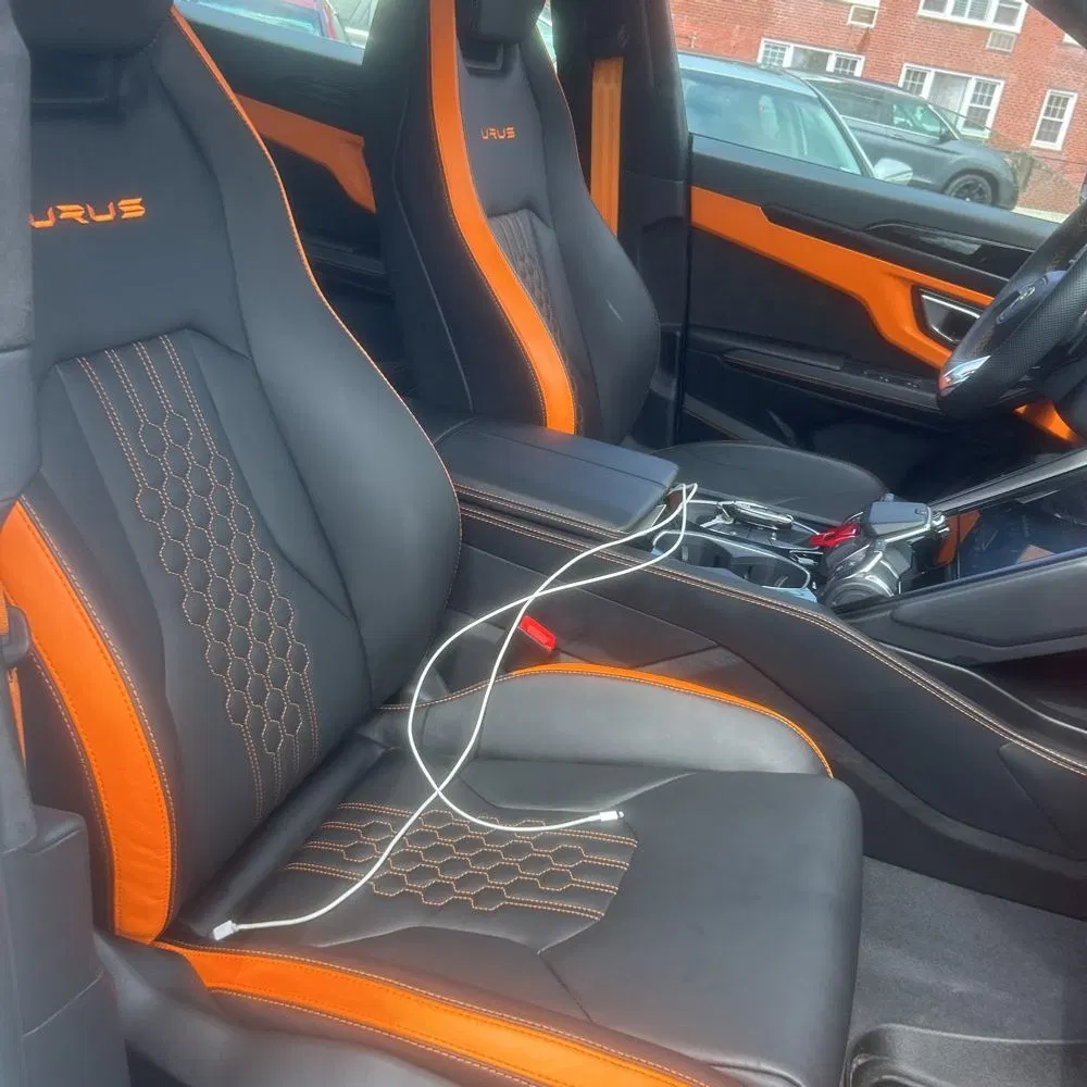 2023 Lamborghini Urus S