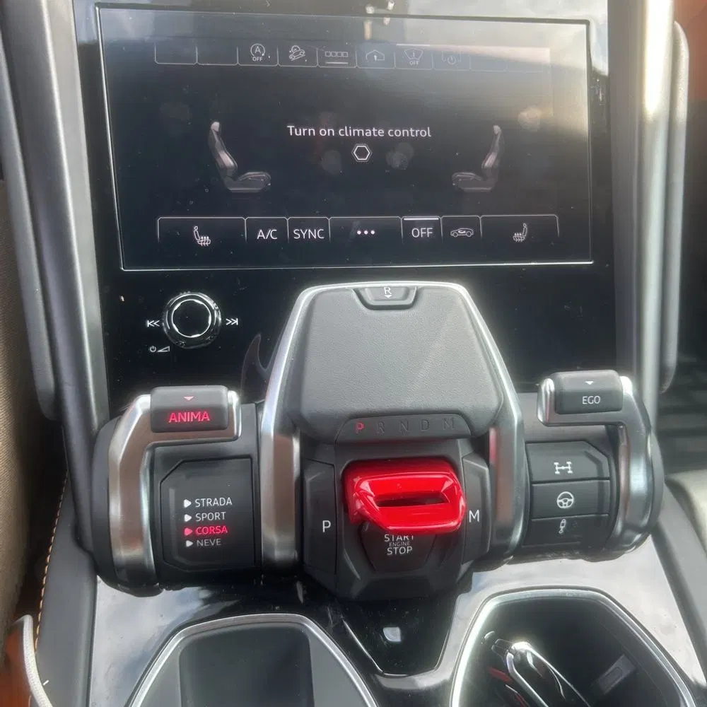2023 Lamborghini Urus S