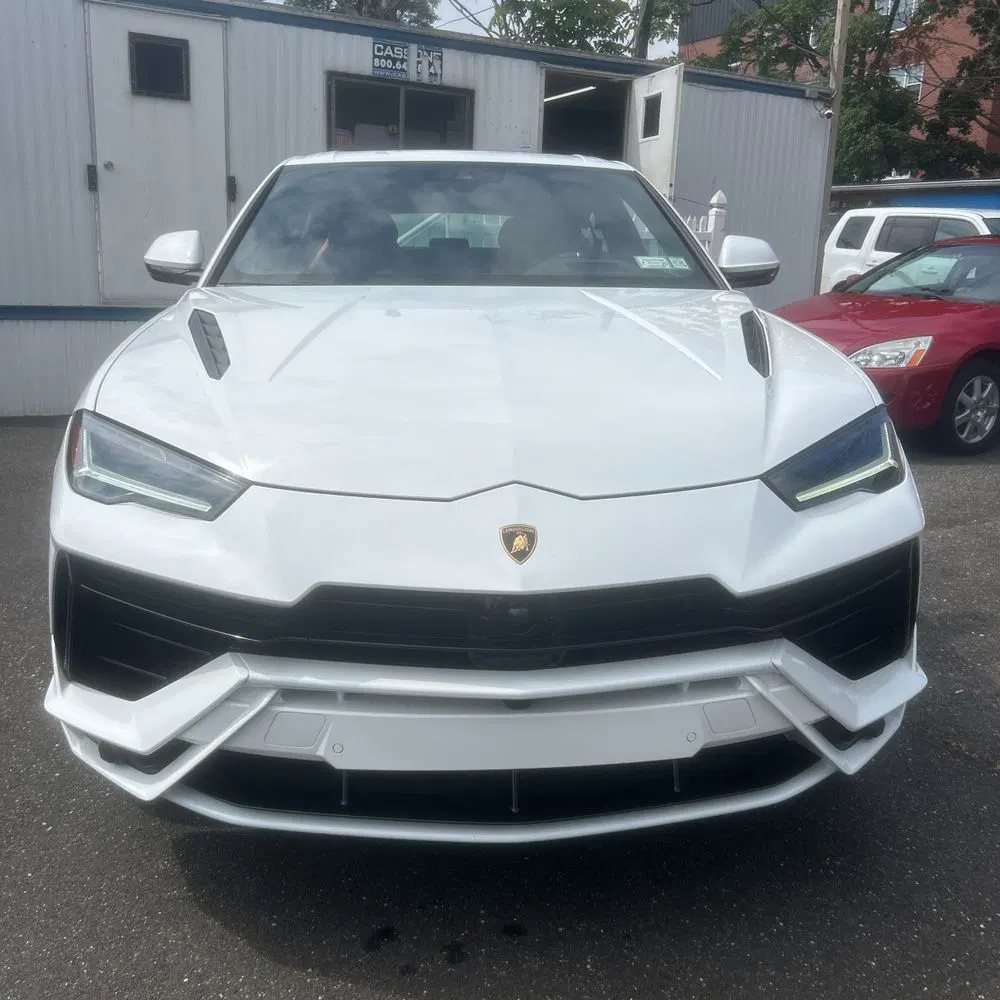 2023 Lamborghini Urus S