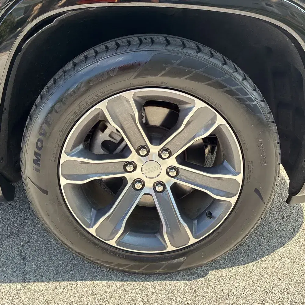 2024 Jeep Grand Wagoneer L Base