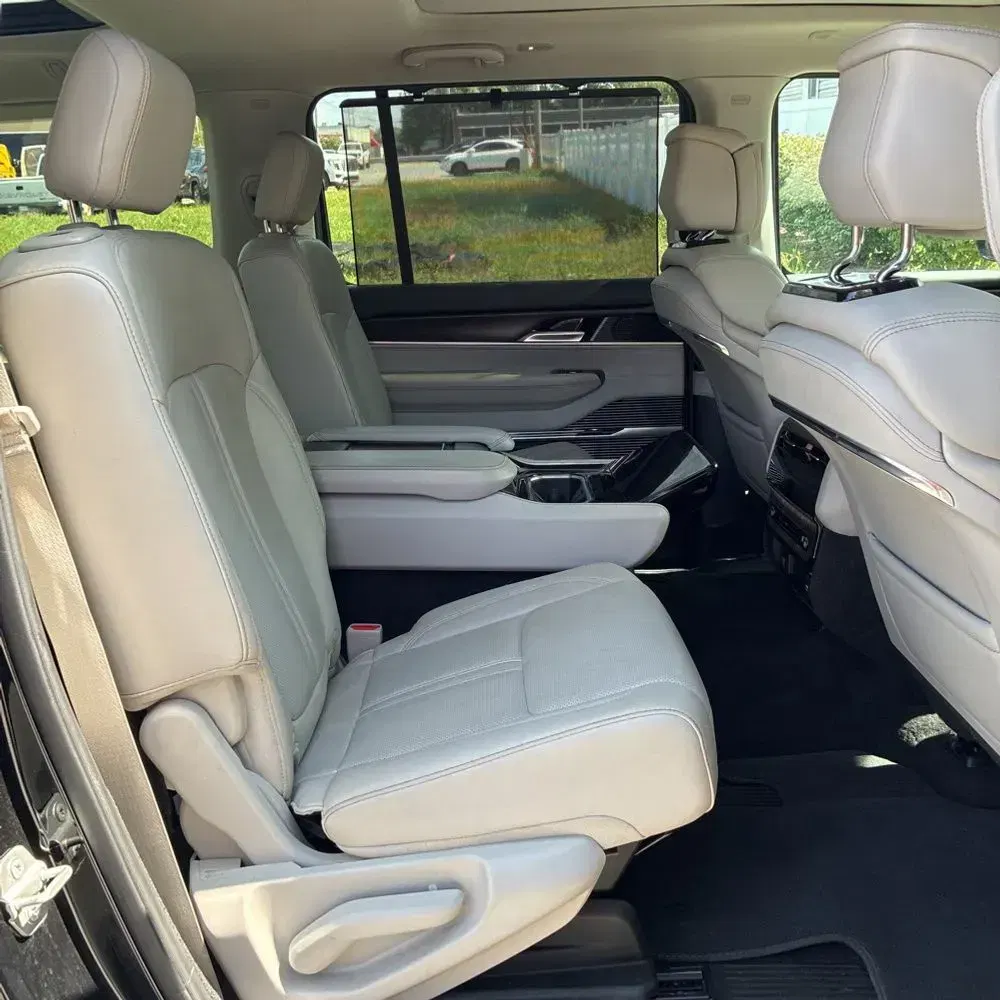 2024 Jeep Grand Wagoneer L Base