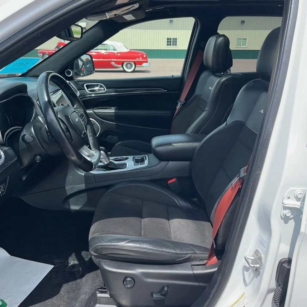 2020 Jeep Grand Cherokee SRT