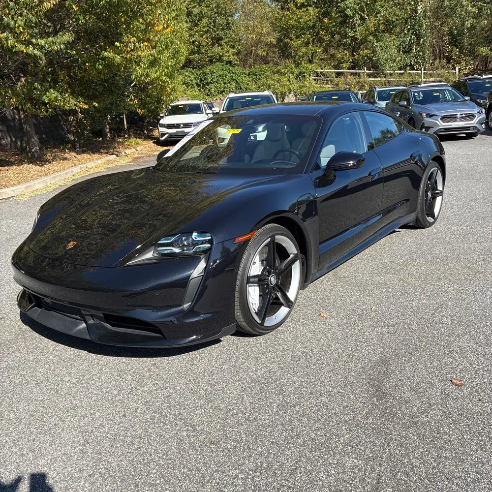 2020 Porsche Taycan Turbo