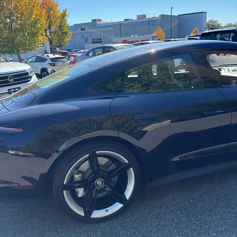 2020 Porsche Taycan Turbo