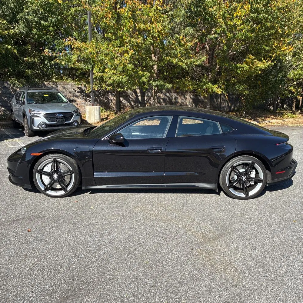 2020 Porsche Taycan Turbo