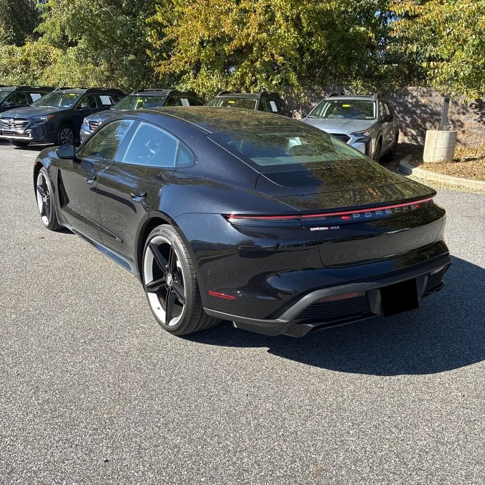 2020 Porsche Taycan Turbo