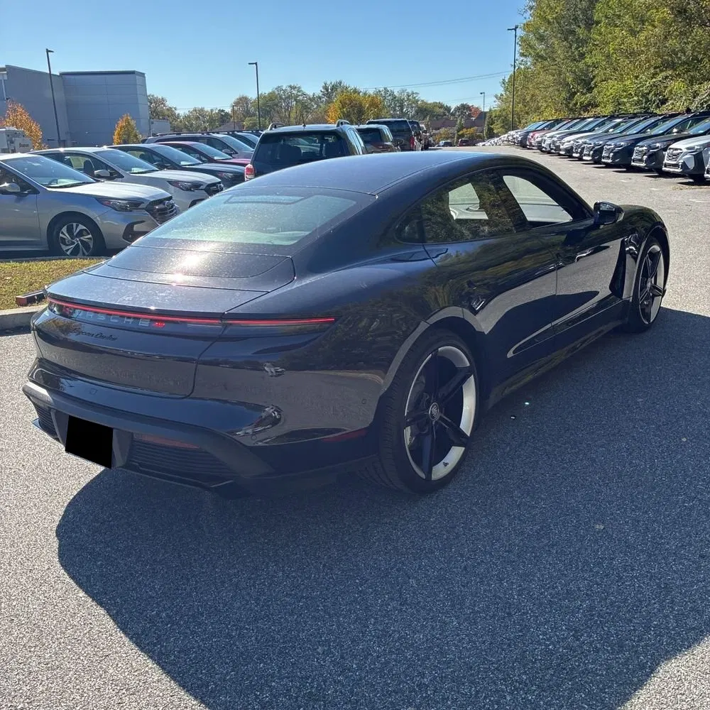 2020 Porsche Taycan Turbo