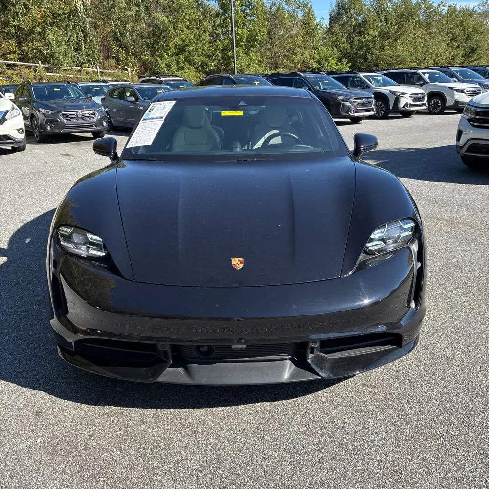 2020 Porsche Taycan Turbo
