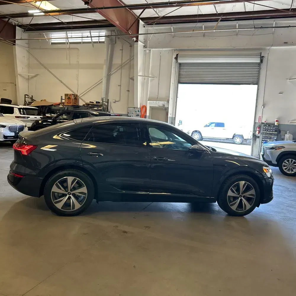 2024 Audi Q8 e-tron S-Line Prem