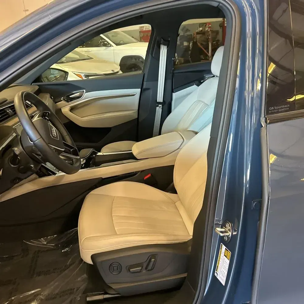 2024 Audi Q8 e-tron S-Line Prem