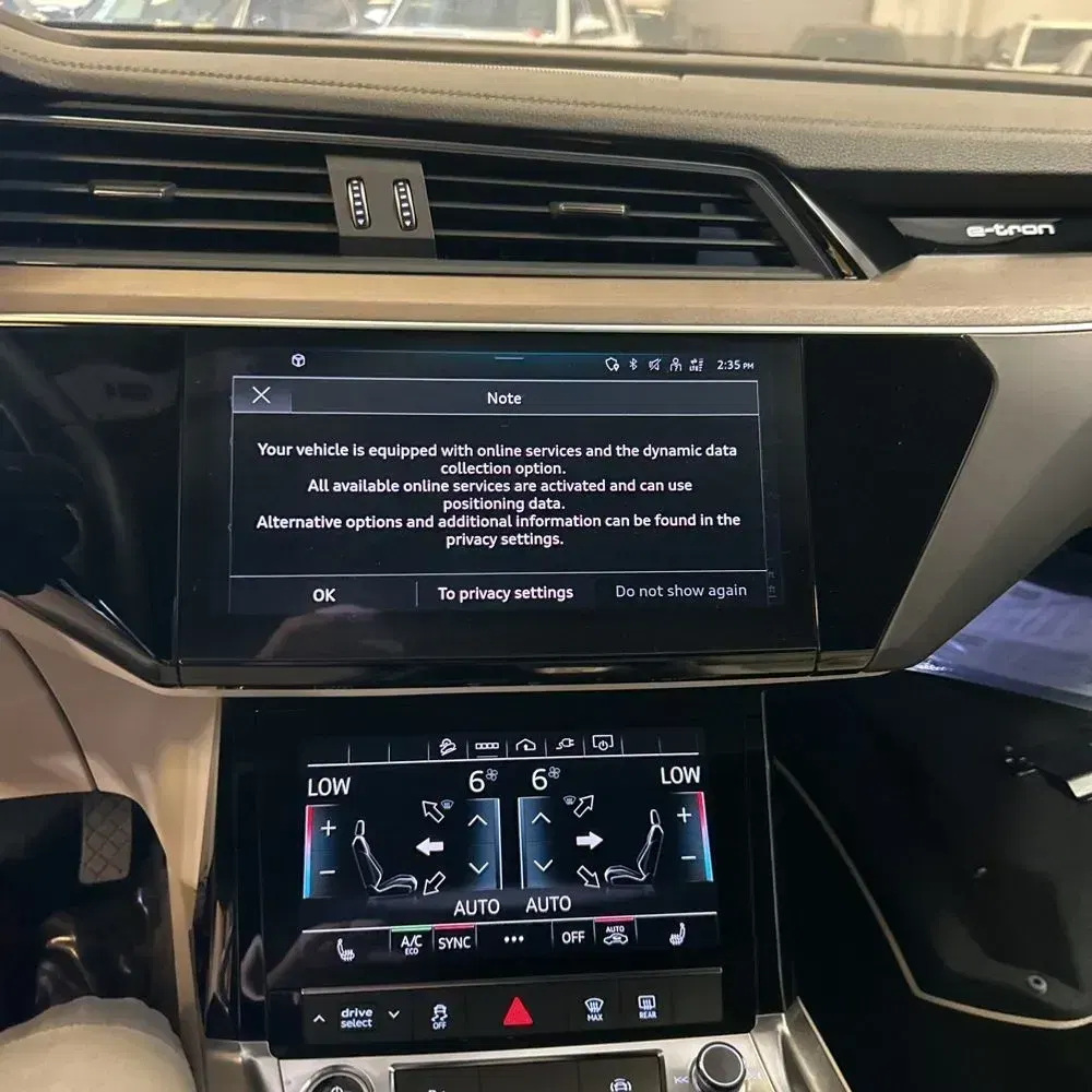 2024 Audi Q8 e-tron S-Line Prem