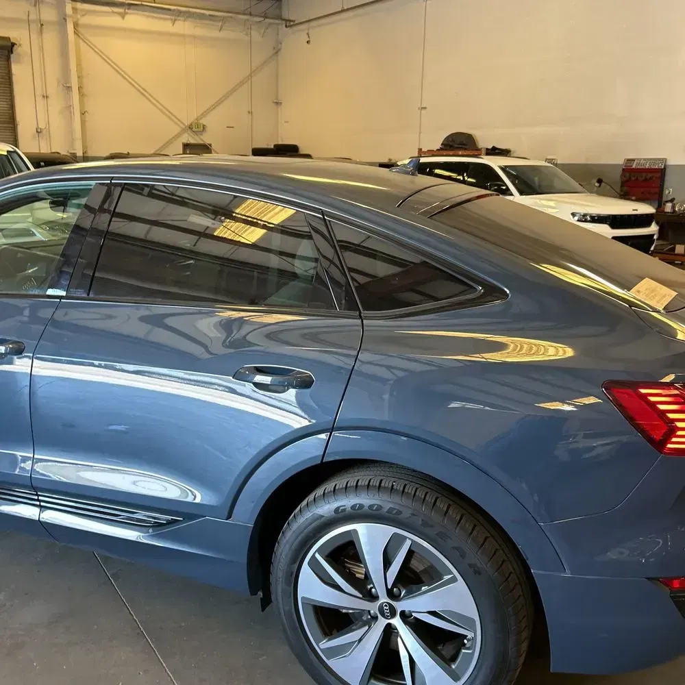2024 Audi Q8 e-tron S-Line Prem