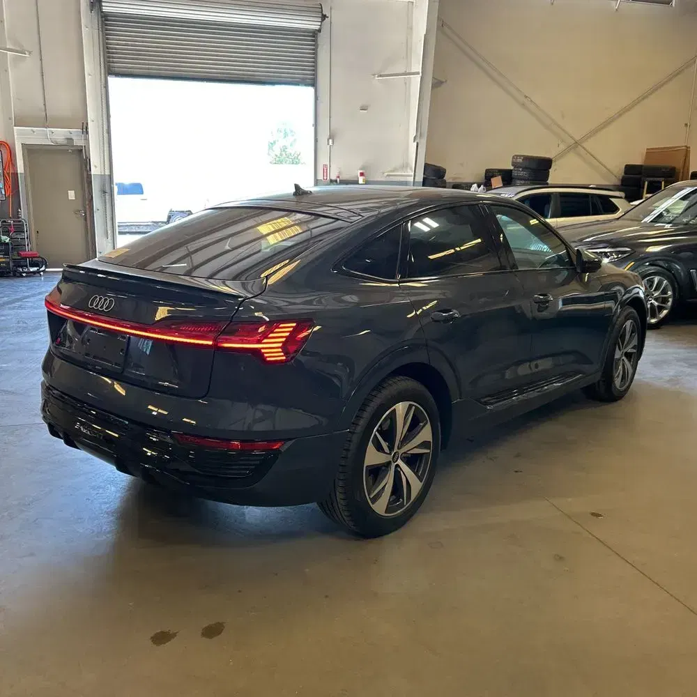 2024 Audi Q8 e-tron S-Line Prem