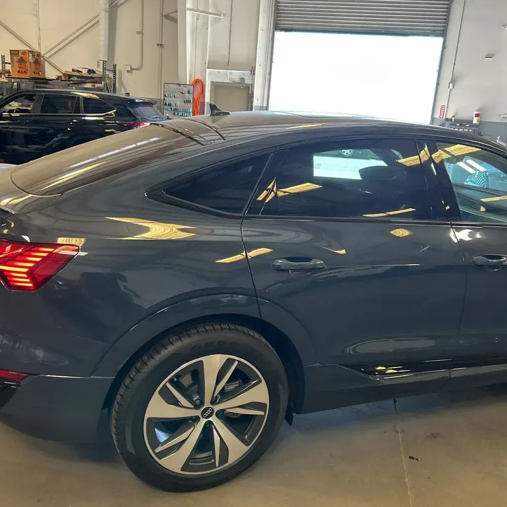 2024 Audi Q8 e-tron S-Line Prem