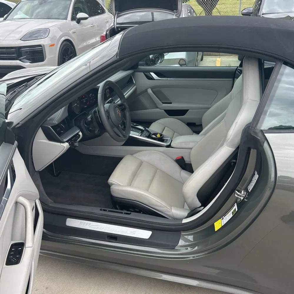 2020 Porsche 911 Carrera 4S