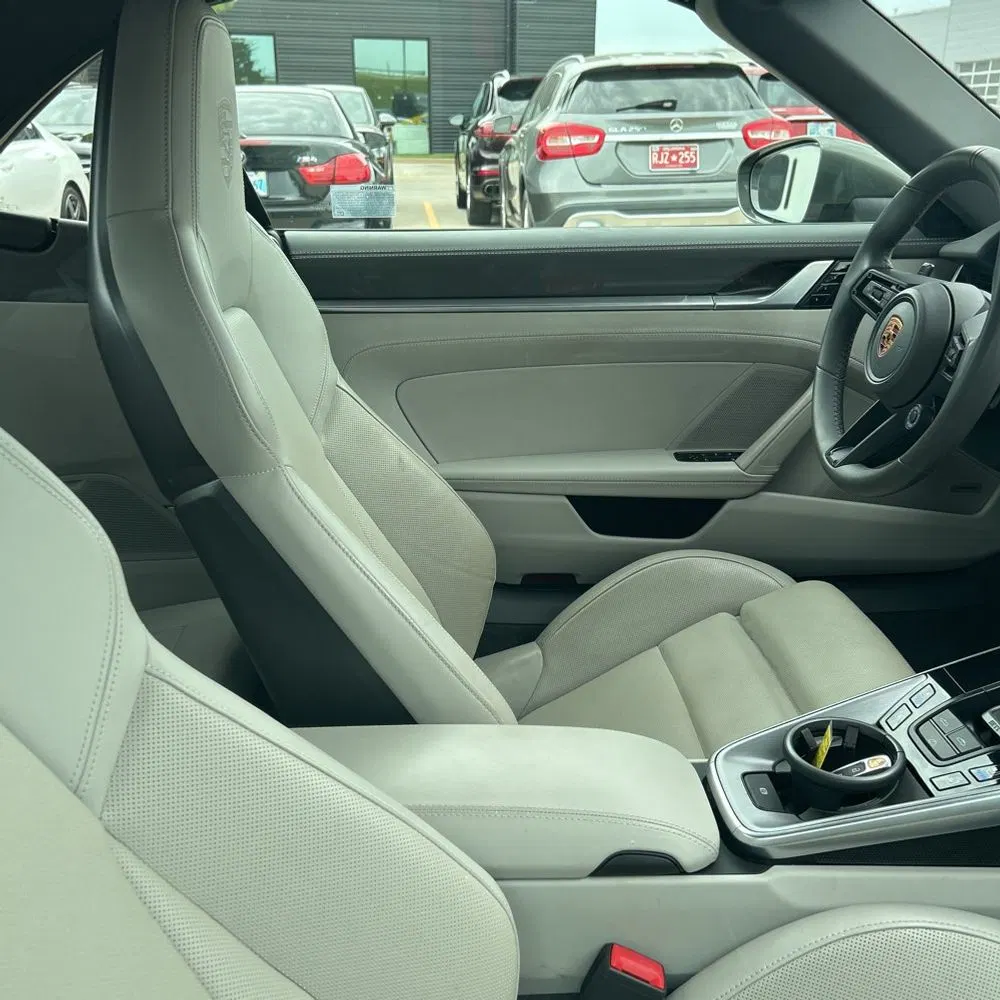 2020 Porsche 911 Carrera 4S