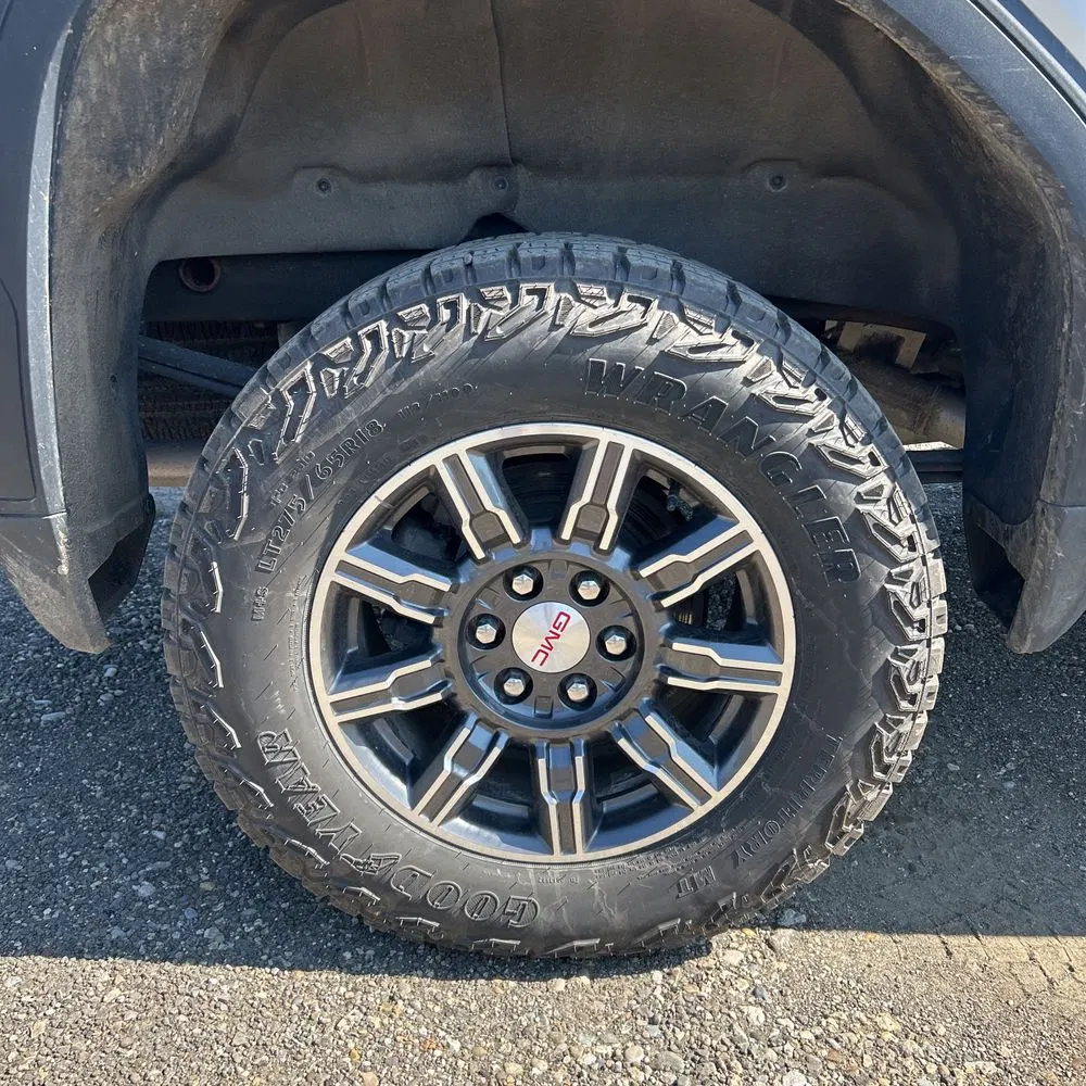 2024 GMC Sierra 1500 AT4
