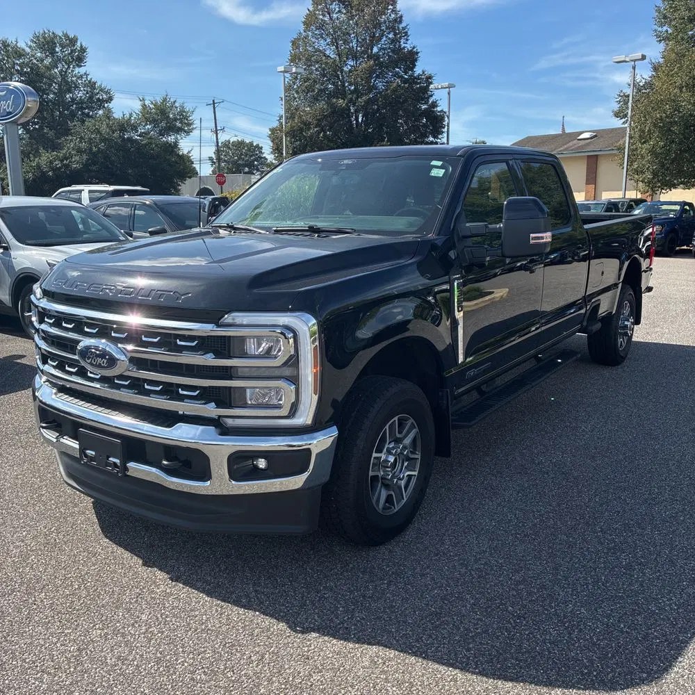 2025 Ford F350 S/D Lariat