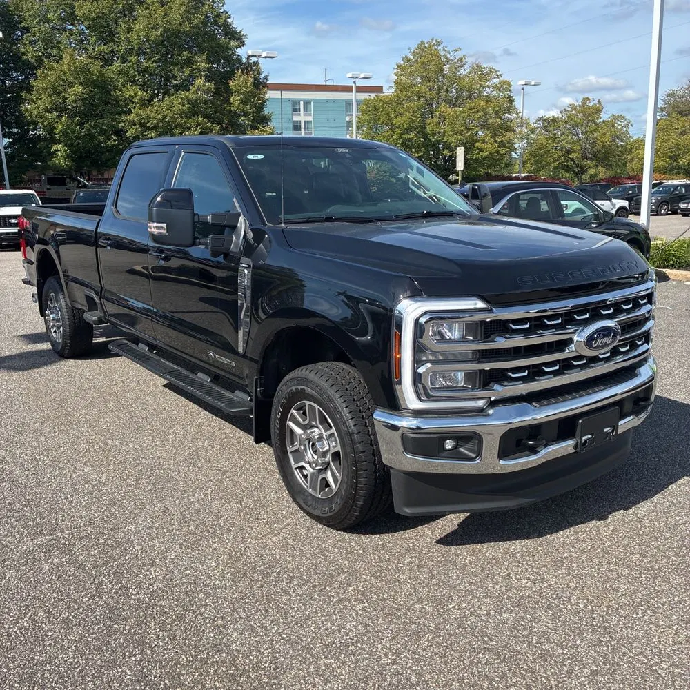 2025 Ford F350 S/D Lariat