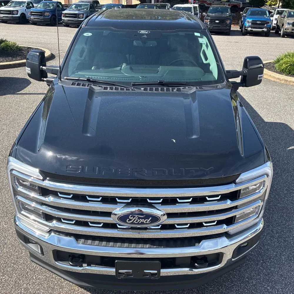2025 Ford F350 S/D Lariat