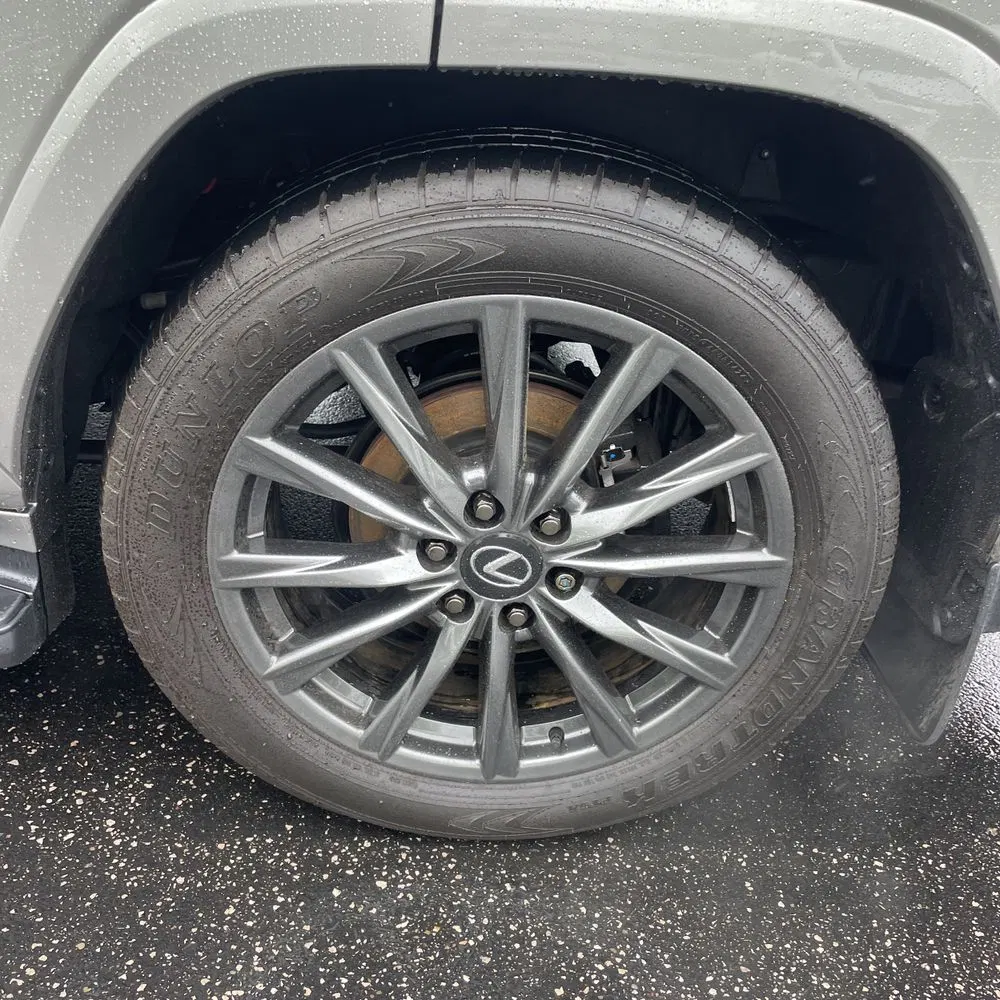2024 Lexus LX 600 F SPORT Handling