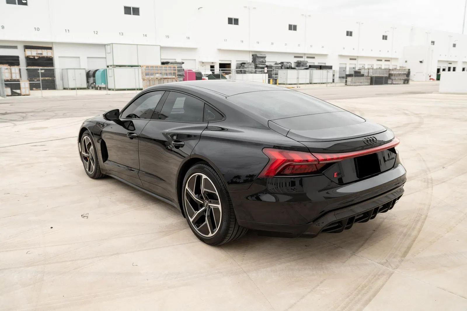 2024 Audi RS e-tron GT - 637-hp Dual-Motor AWD, Carbon Performance Package, Unmodified