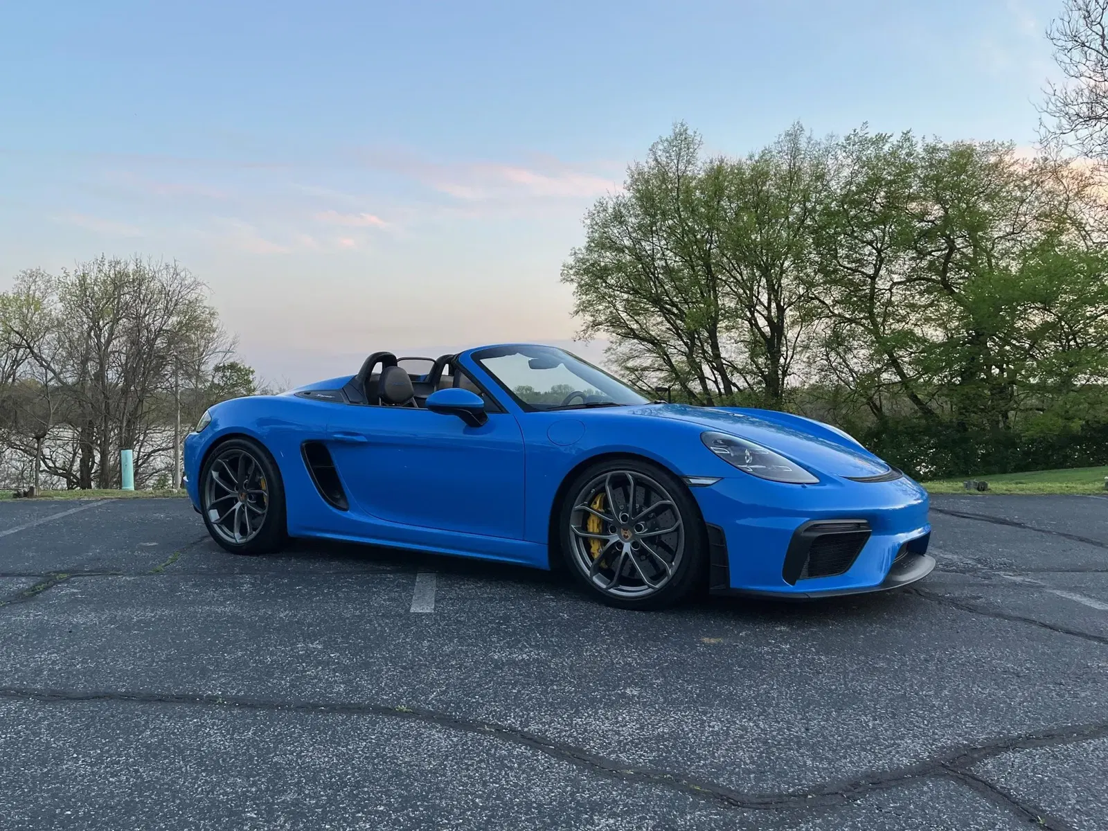 2023 Porsche 718 Spyder 6-Speed
