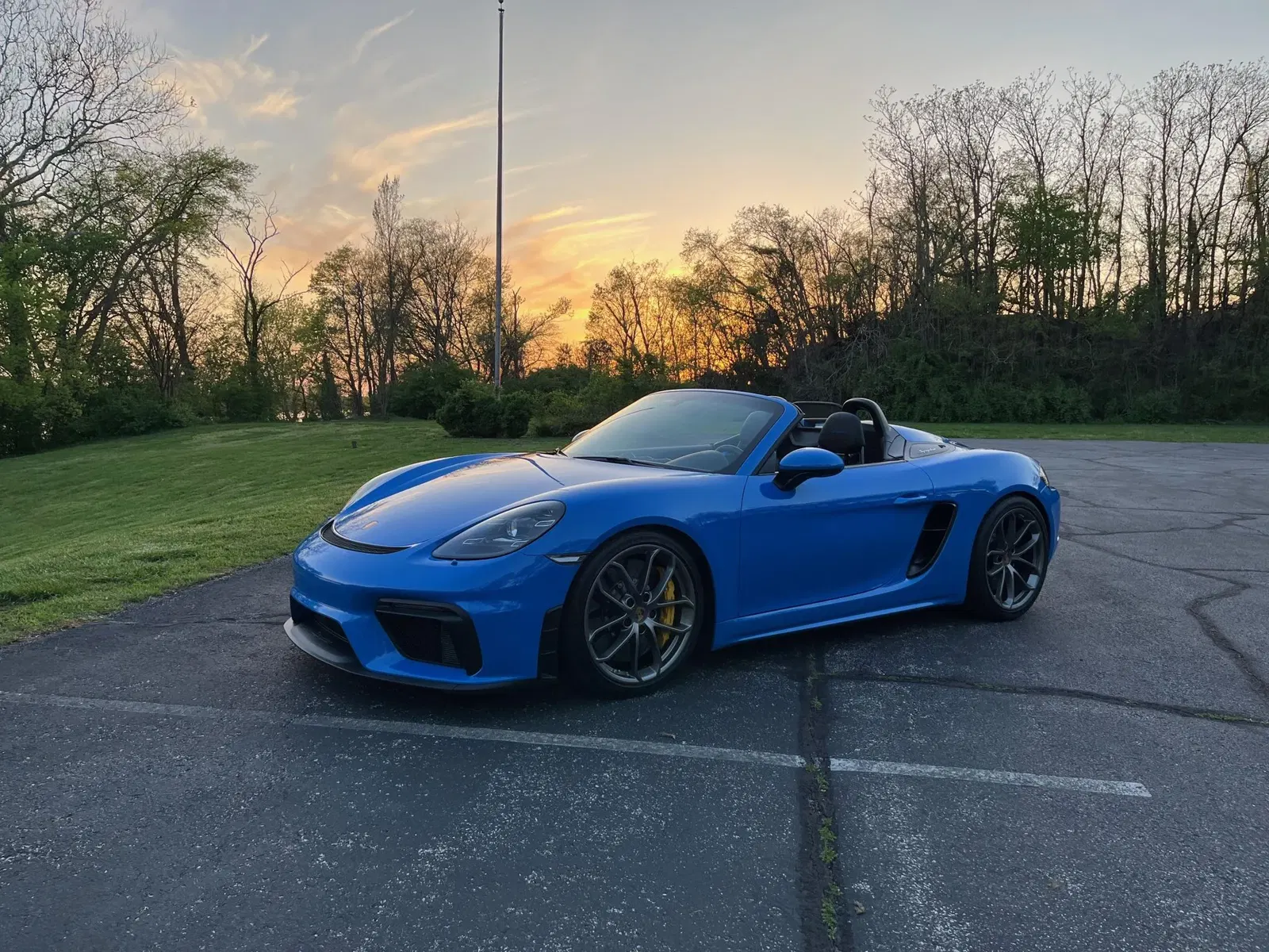 2023 Porsche 718 Spyder 6-Speed